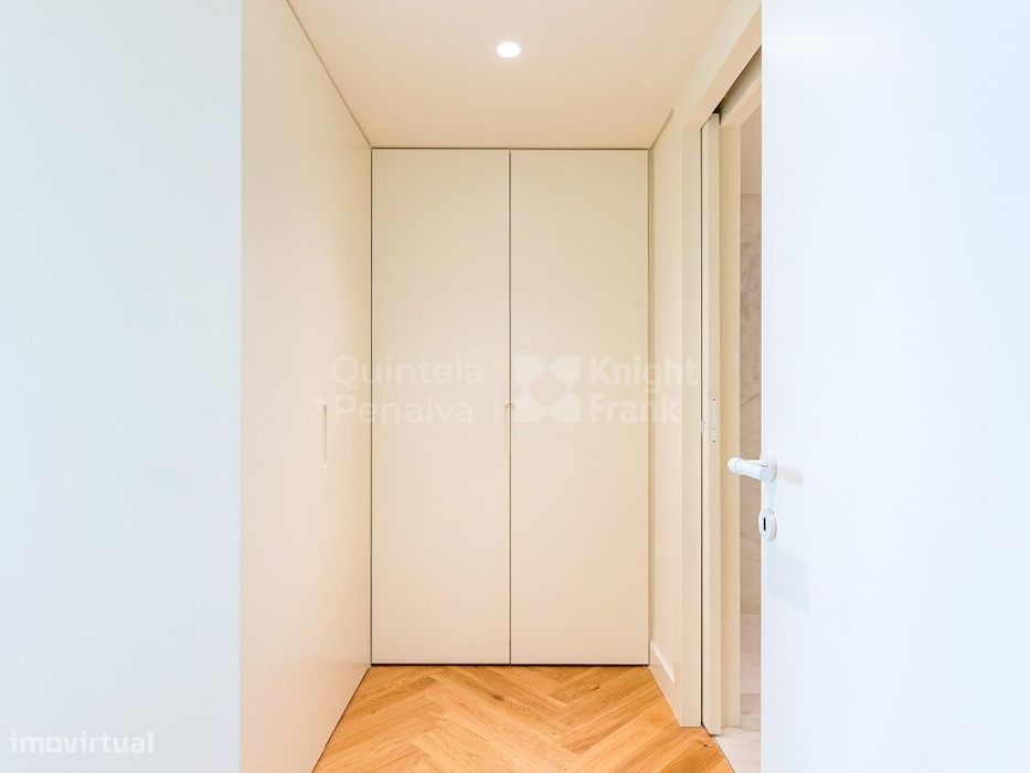 Apartamento T2 para arrendamento em Alcântara, Lisboa