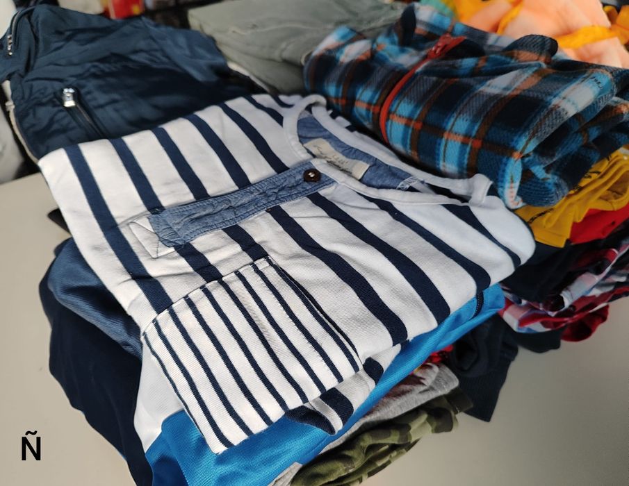 Lote roupa de rapaz 12/14 anos