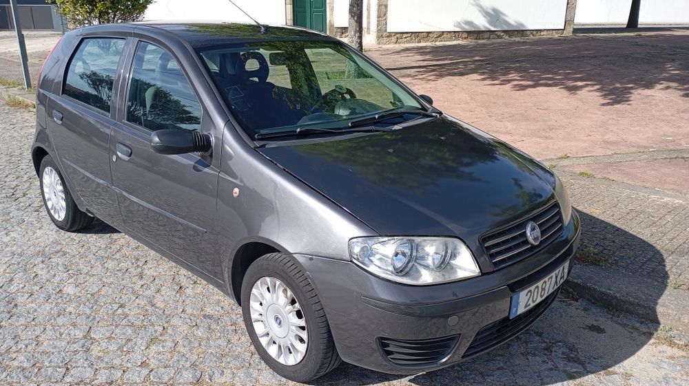Carro Fiat Punto