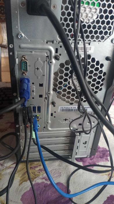 ПК( Intel® Core™ i3-3220 , 4/250 Gb)+монітор 22".
