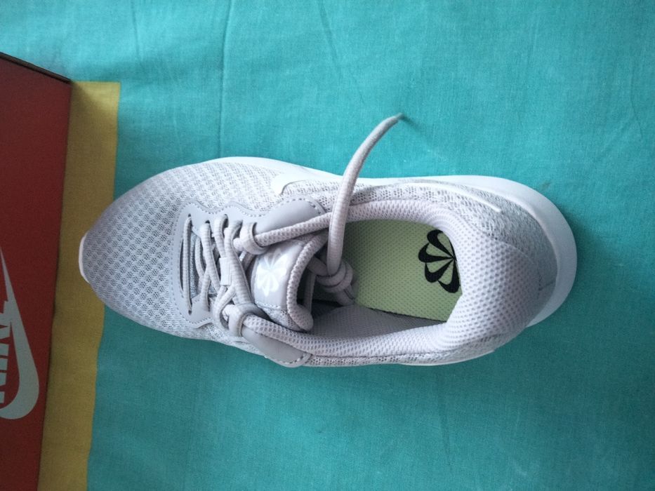 Ténis WMNS Nike Tanjun