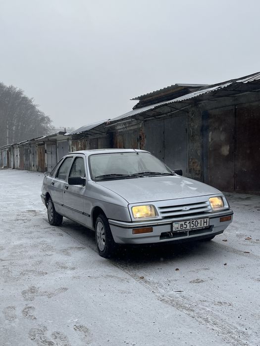 Ford Sierra mk1 1983 рік терміново!