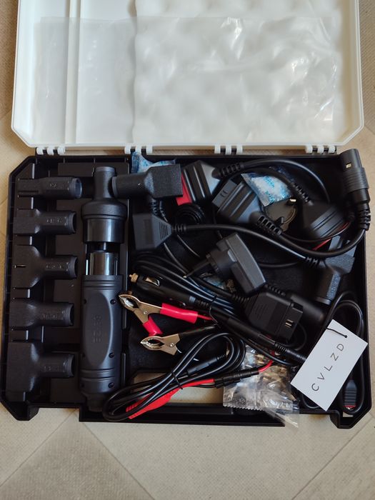 Диагностический сканер MUKAR V08.