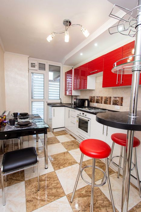 Центр. Богдана Хмельницького. Звітні документи. Квартира подобово