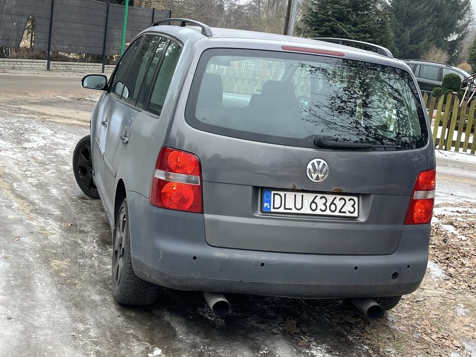 Touran 2.0 tdi 7-osobowy