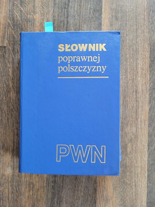 2667. Słownik poprawnej polszczyzny PWN