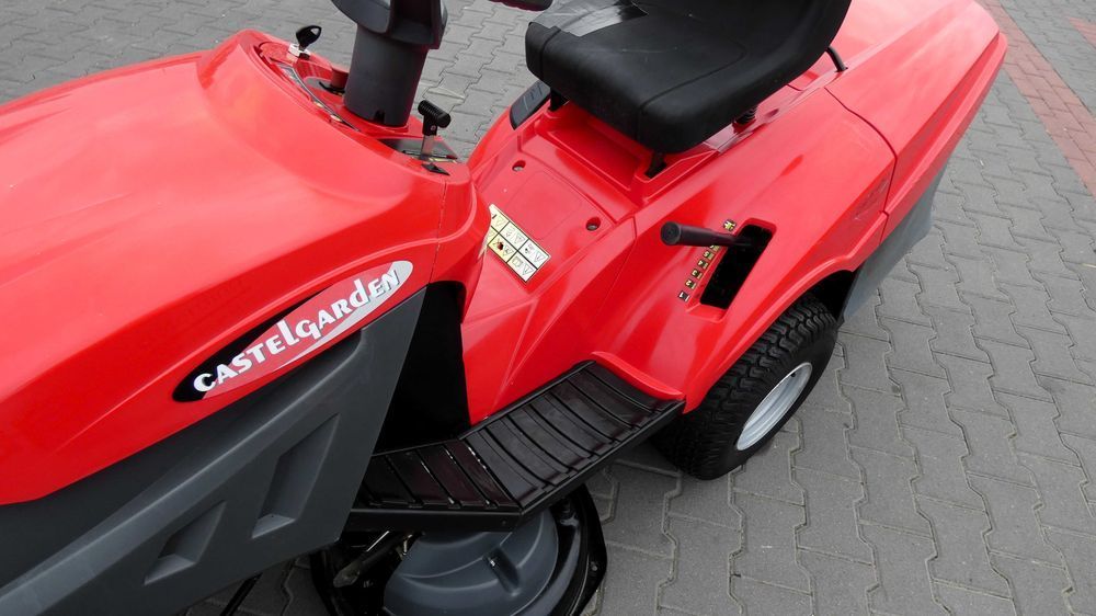 Traktorek kosiarka Castelgarden Briggs&Stratton (210604.5) - Baras
