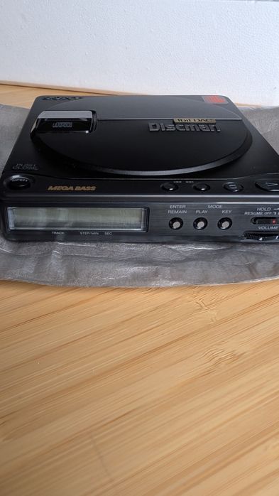 Sony Discman D-99 новий.