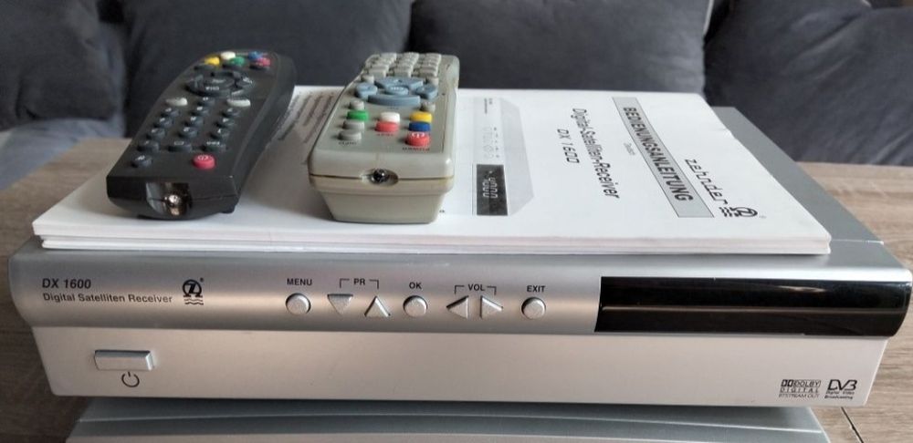 Dekoder do telewizji satelitarnej Reseiver firmy Zander