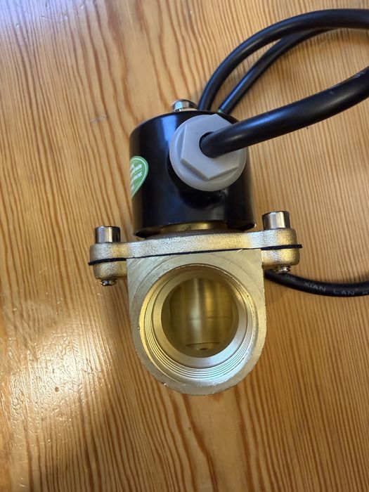 Zawór elektromagnetyczny 2W-250-25