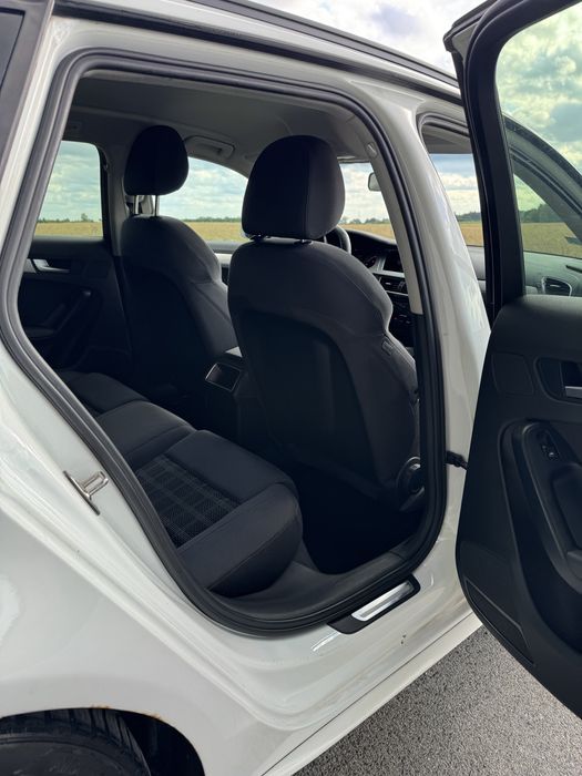 Audi a4 b8 2.0 tdi quattro 170km 2010