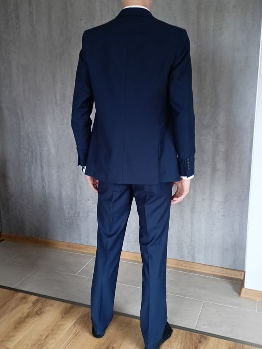 Garnitur męski bierzmowanie, egzamin 175 cm wzrostu, szczupły