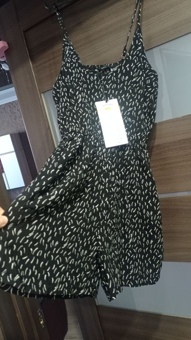 Продам комбинезон женский Sinsay,р.XXS