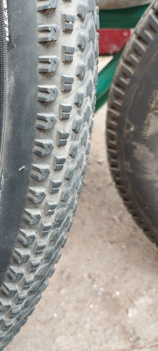 Продам велосипедну покришку