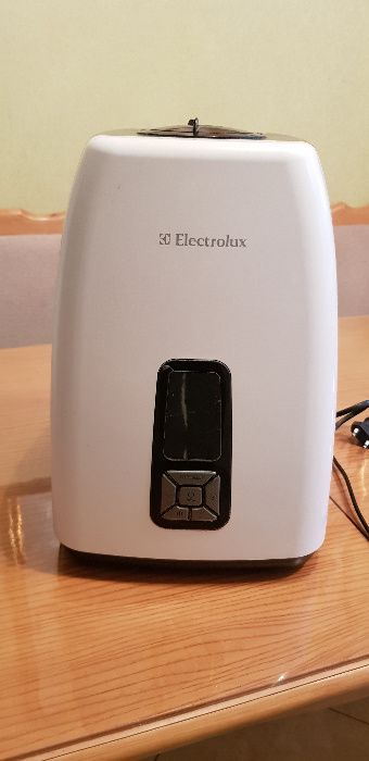 Зволожувач Electrolux