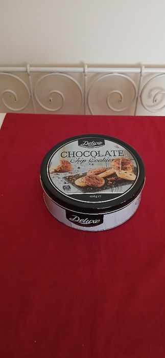 Lata de biscoitos Deluxe, vazia
