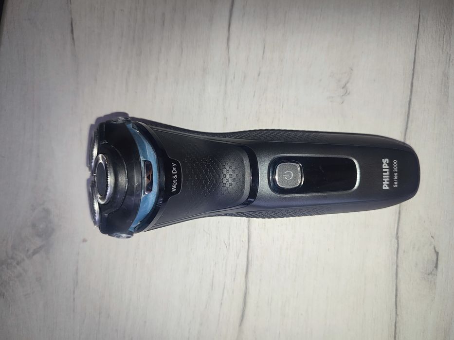 Golarka Philips Series 3000 S3233/52 – Wet & Dry