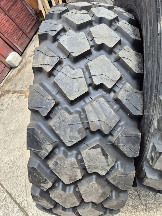 Opony 335/80r20  12.5r20 Michelin