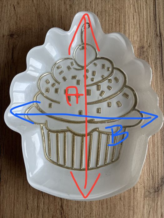 Talerzyk FAROS biały ze złotą babeczką
