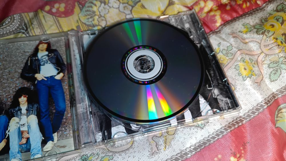 Ramones_Hey Ho Lets go