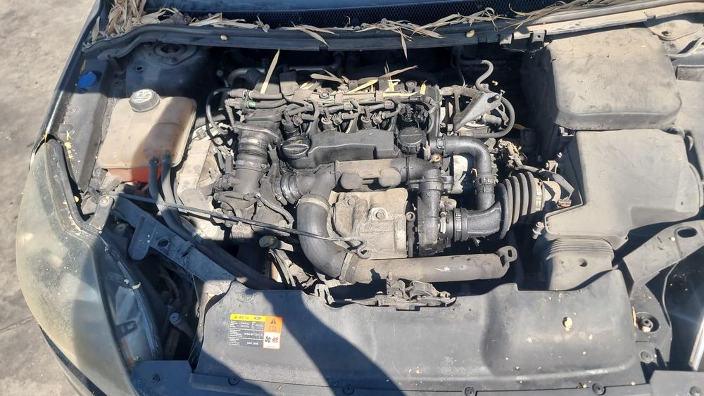 Ford Focus Ii (Da_, Hcp, Dp) 1.6 Tdci De 2008 Disponível Para Peças