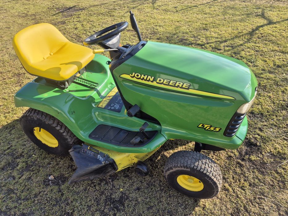 Traktorek kosiarka john deere lt155eere