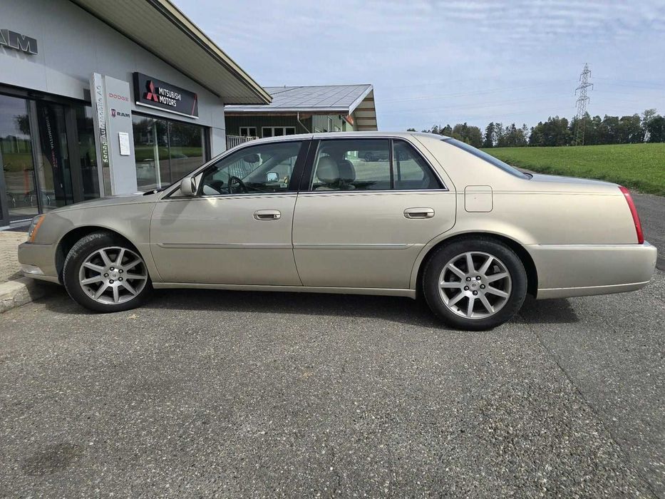 Cadillac DTS V8 4.6