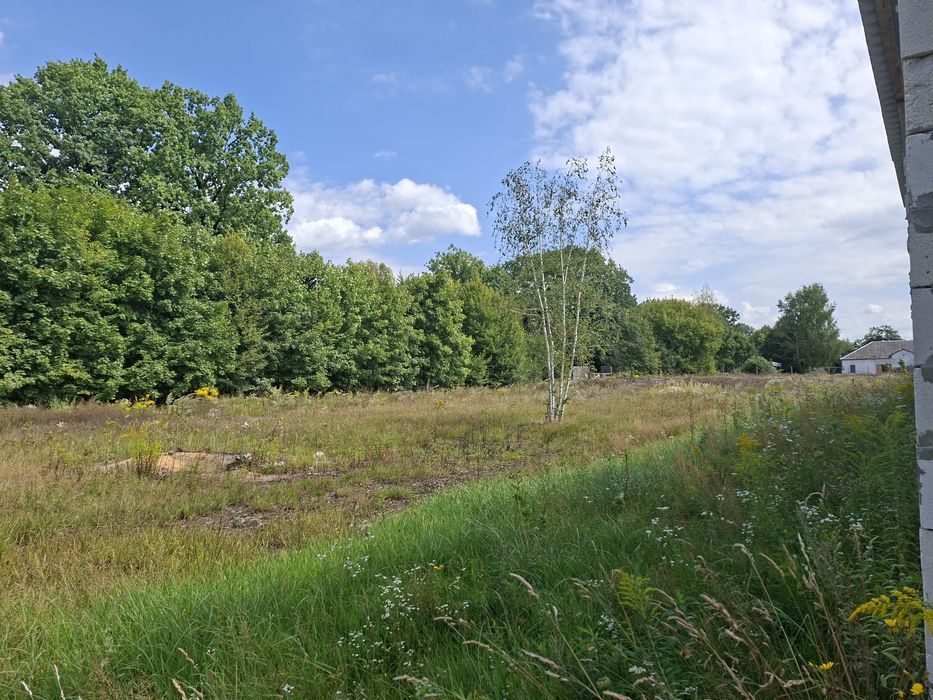 Продаються виробниці (комерційні) приміщення