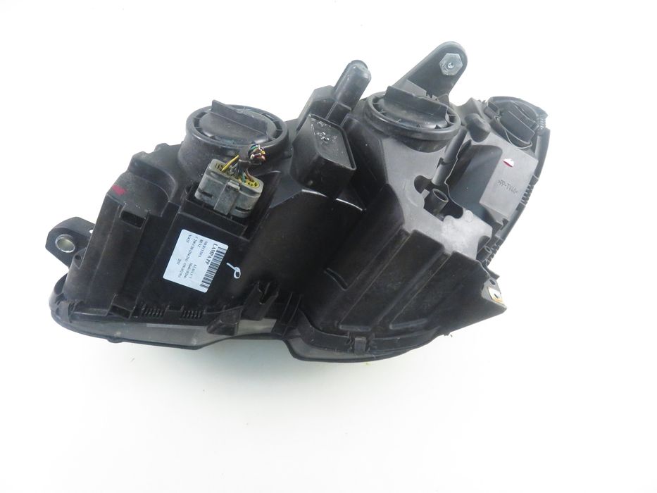 Lampa Prawa Przednia Mercedes-benz Klasa C T-model (s204)