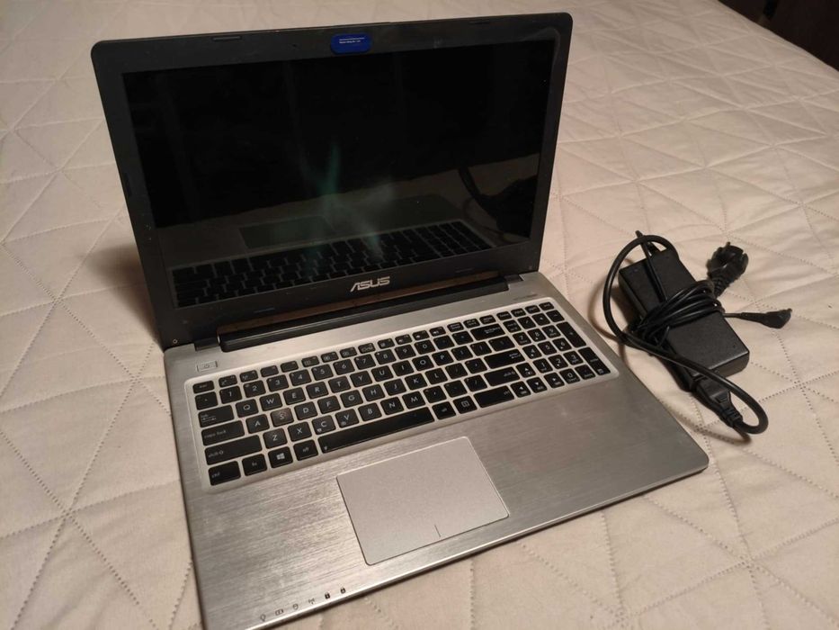 Laptop - windows 10, i5-3317u, 8gb ram, dysk 500 gb SSD