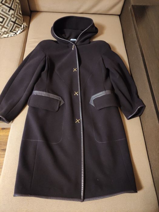 Женское пальто кашемировое размер 48-50