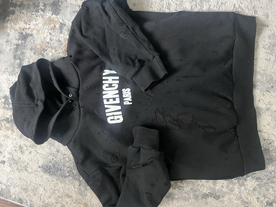 Givenchy distress