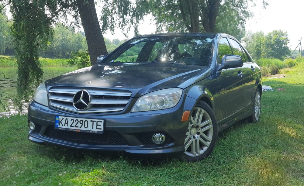 Mercedes Benz C300