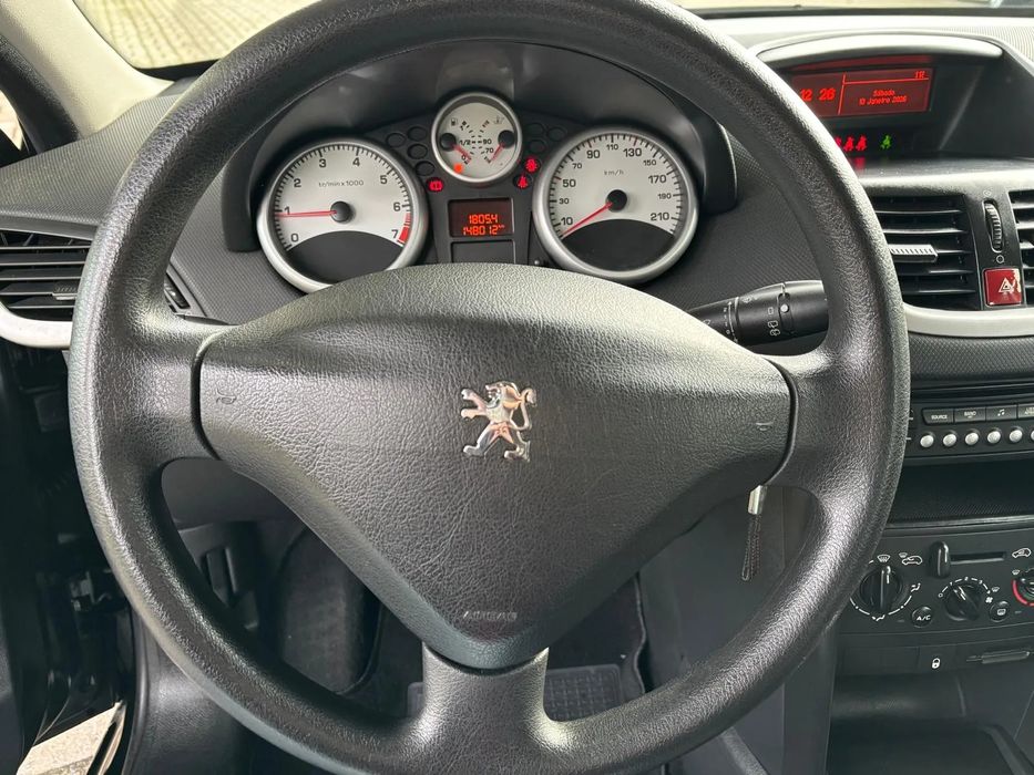 Peugeot 207 1.4 16v