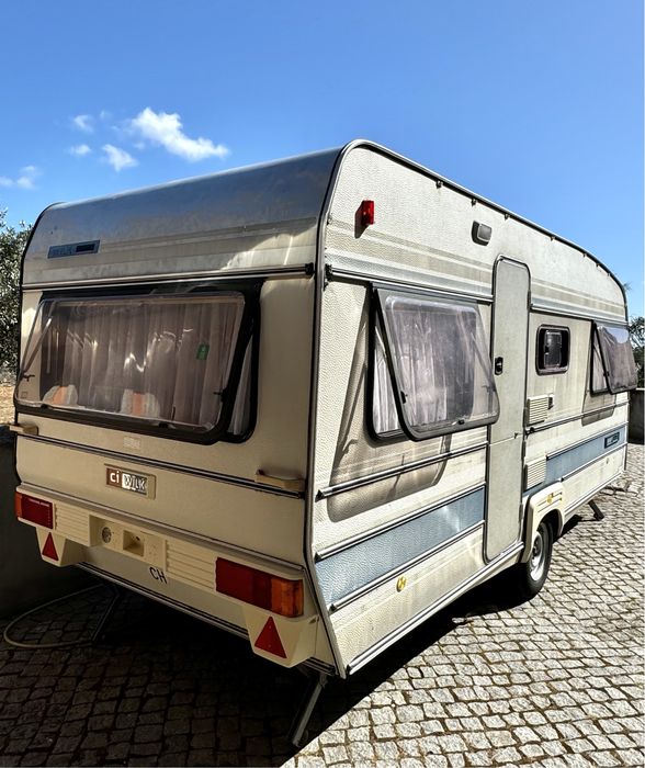 Caravana CI WILK 500