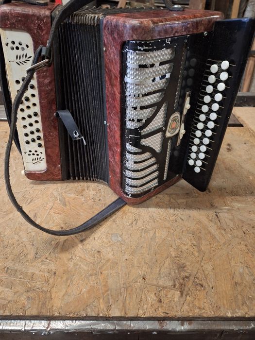 Garmon, harmonia, mały akordeon