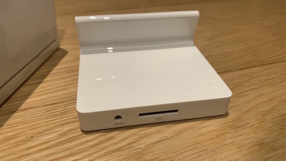 iPad Dock-Docking Station (MC940ZM/A)