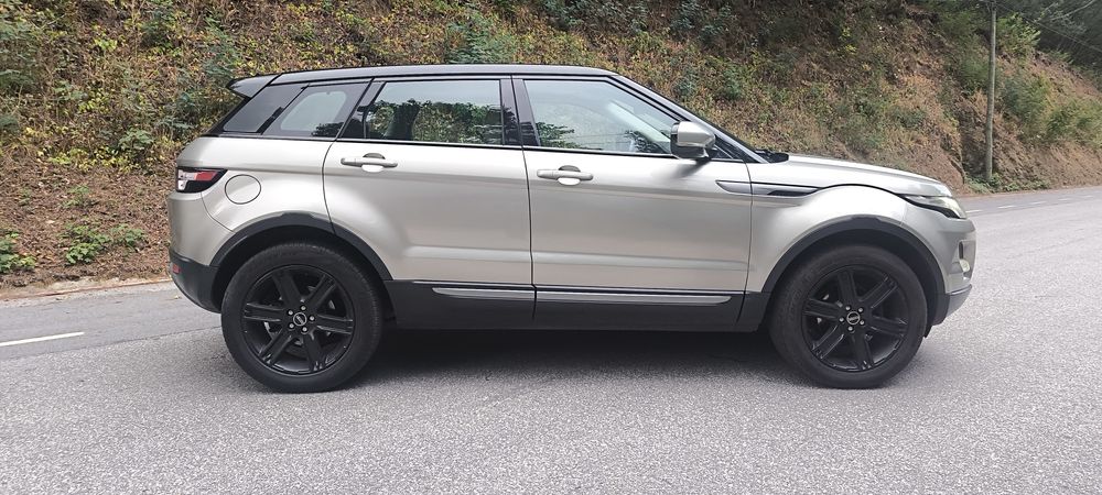 Land Rover Evoque 2.2