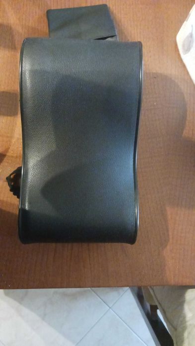 Apoio braço para carro