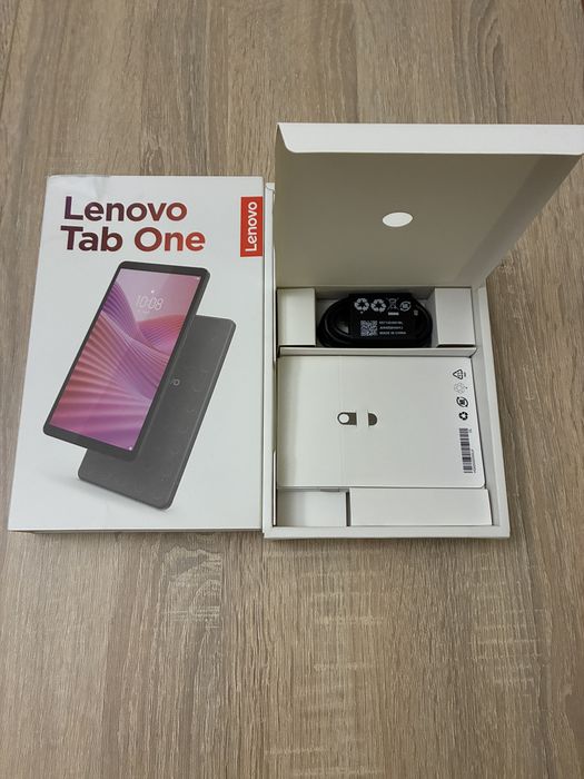 Tablet Lenovo Tab One 4GB / 64GB (TB305FU) – Nowy / Nieużywany!