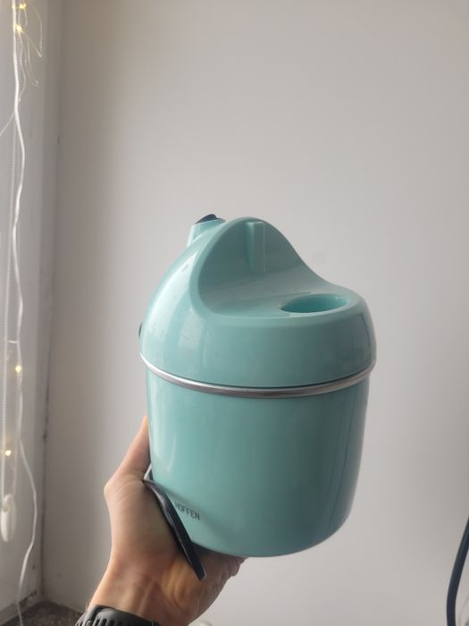 Piękna maszyna do kręcenia lodów