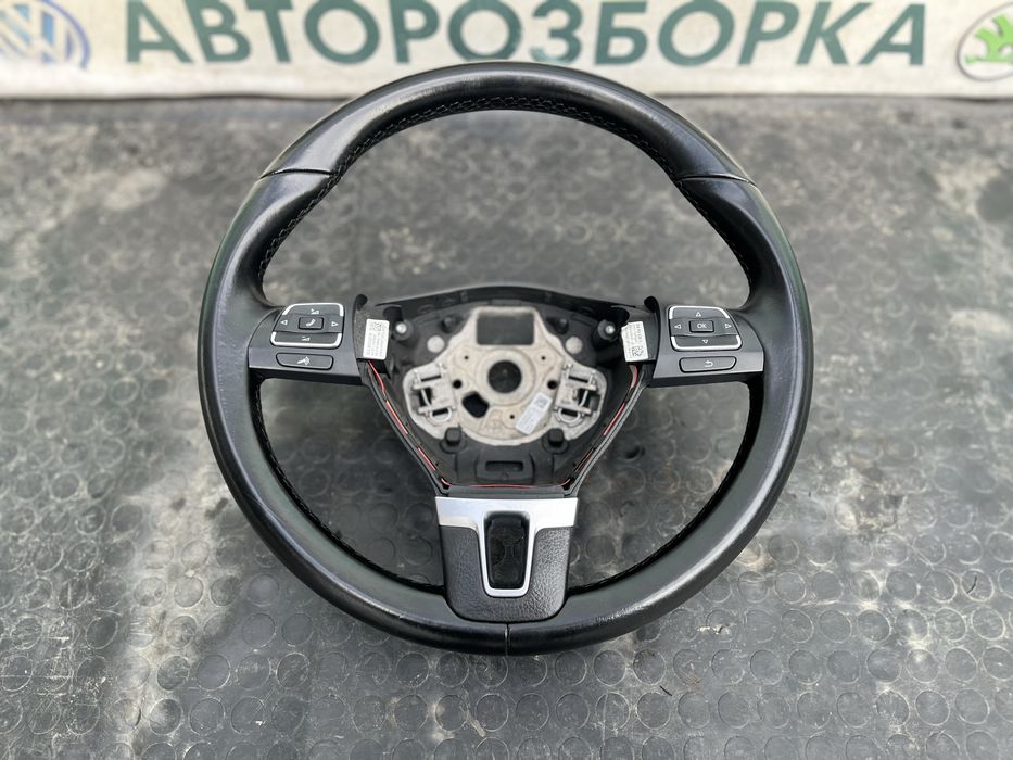 Кермо мультируль фольксваген пассат б6 гольф 5 тауран кадді