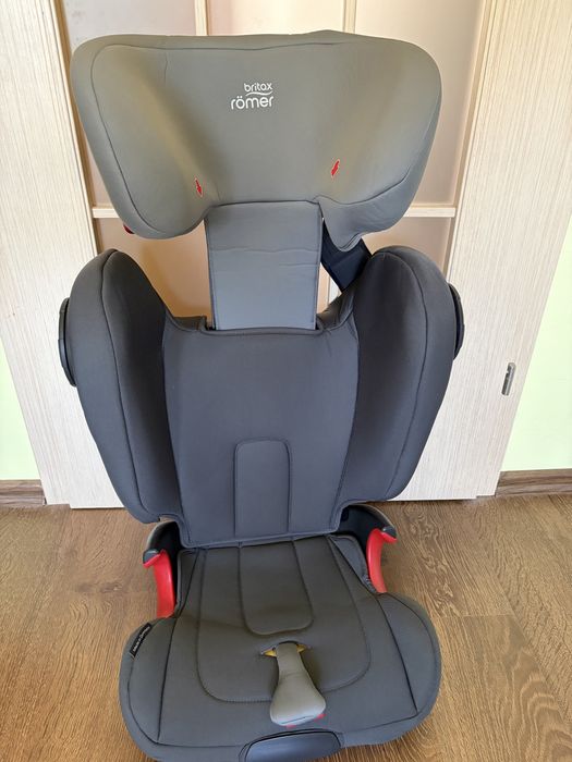 Автокрісло Britax-Romer Kidfix II XP Sict