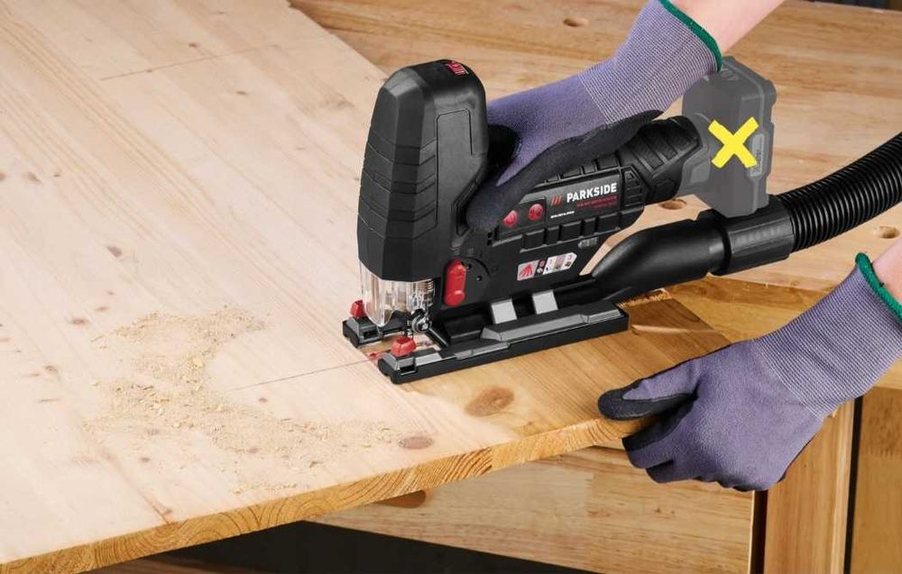 PARKSIDE wyrzynarka 12V PPSTKA 12 A1 akumulator 2,5Ah i ładowarka 6A