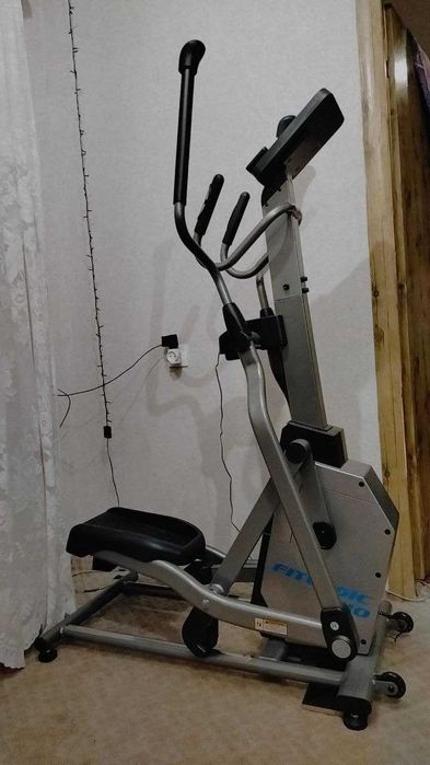 Орбітрек Fitlogic E110