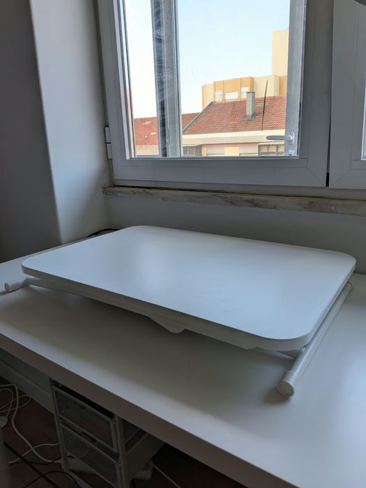 Portable desk extender