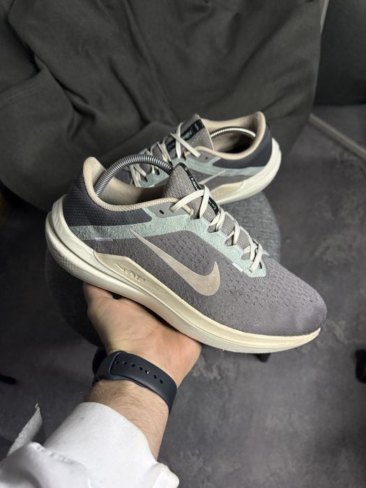 Кросівки NIKE ZOOM WINFLO 10 44 28 кроссовки найк вінфло бігові
