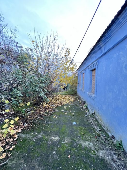 В продажу 3 к будинок на 13 лінії, землі - 6 соток