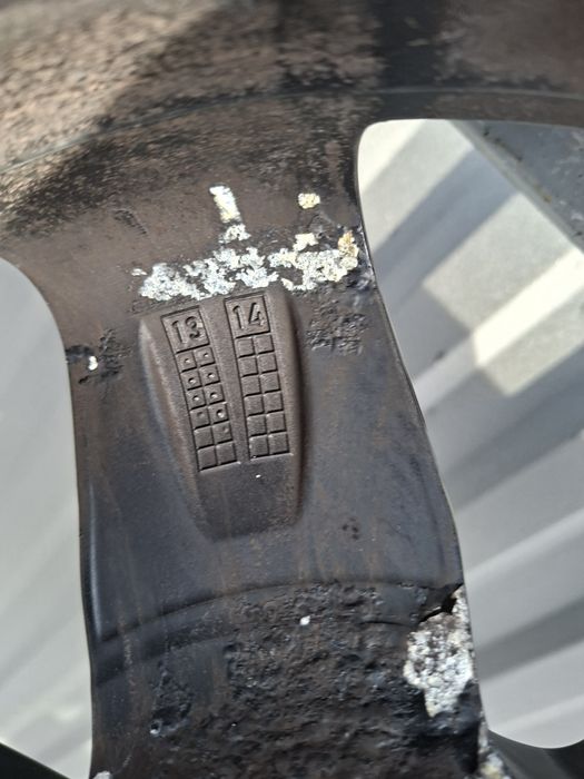 Диски Dezent 5/120 R16 7J ET35 Фольцваген Т5 .