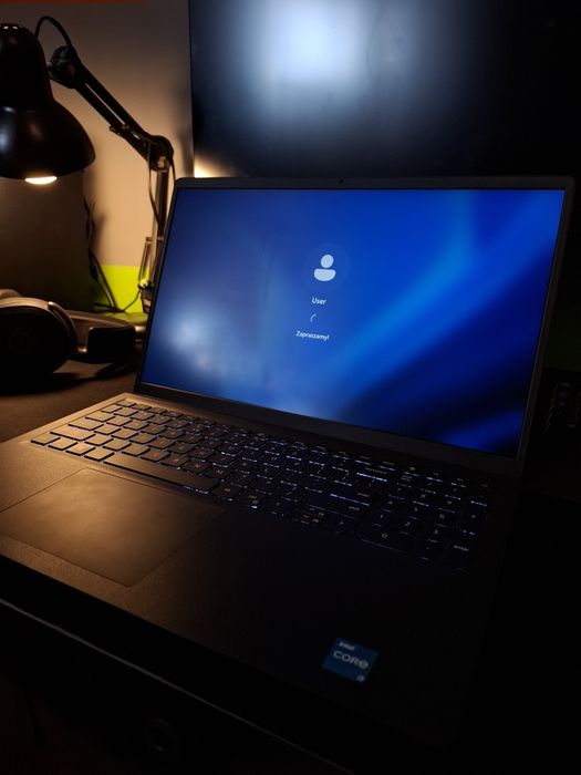 Wydajny laptop do prac domowych